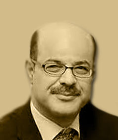 الدكتور غسان عبد الخالق